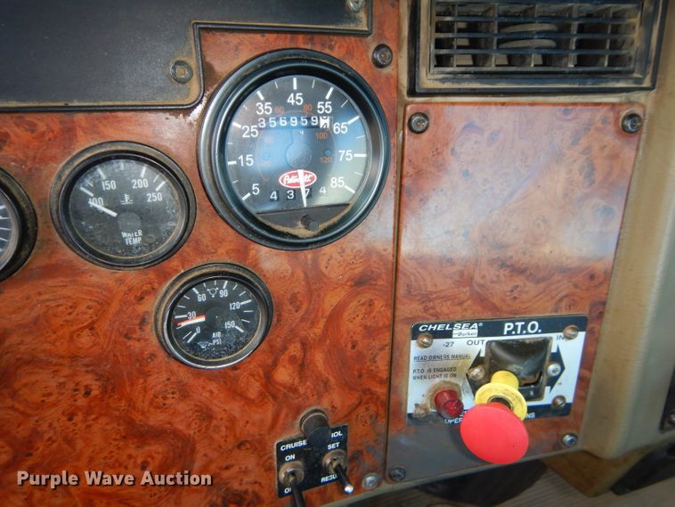 image for item DH4412 2004 Peterbilt 330 service truck with crane