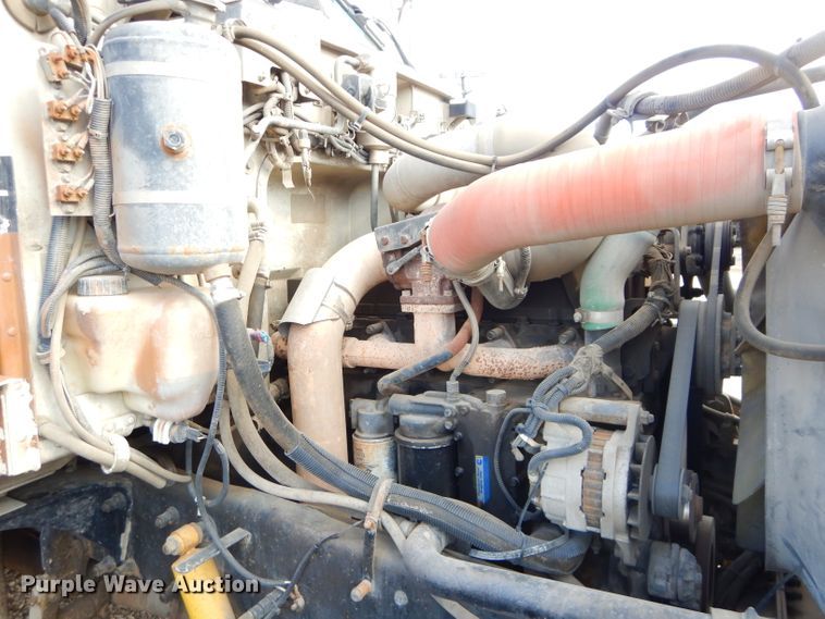 image for item DH4412 2004 Peterbilt 330 service truck with crane