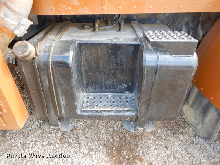 image for item DH4412 2004 Peterbilt 330 service truck with crane