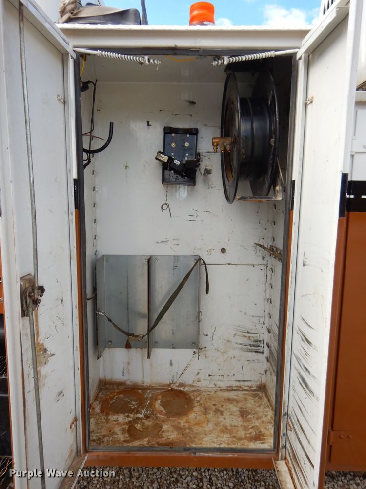 image for item DH4412 2004 Peterbilt 330 service truck with crane