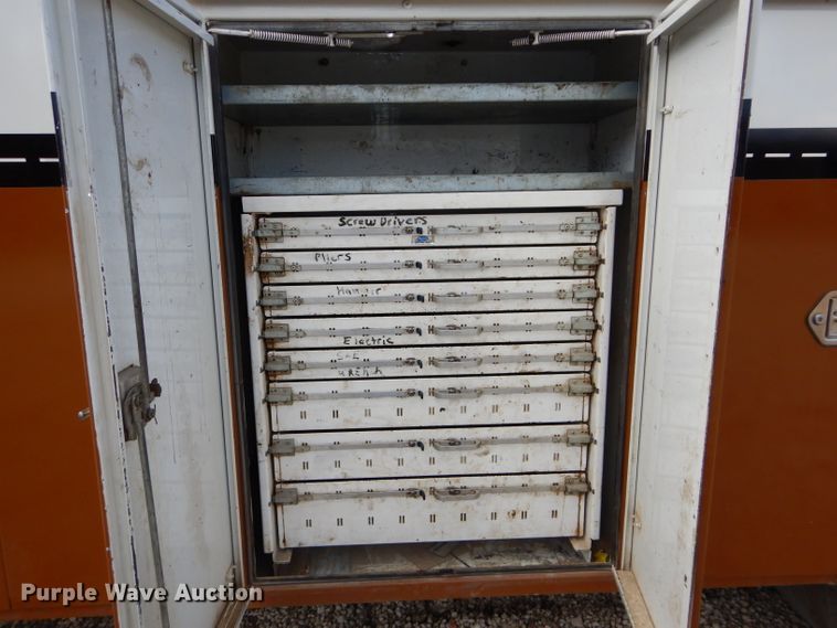 image for item DH4412 2004 Peterbilt 330 service truck with crane