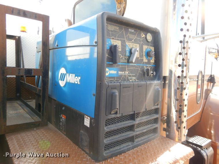 image for item DH4412 2004 Peterbilt 330 service truck with crane