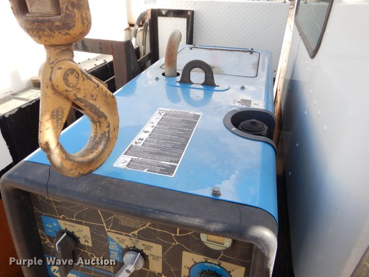 image for item DH4412 2004 Peterbilt 330 service truck with crane