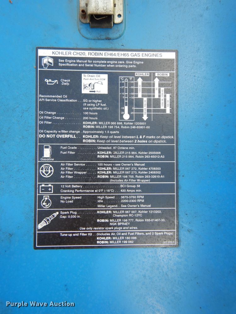 image for item DH4412 2004 Peterbilt 330 service truck with crane