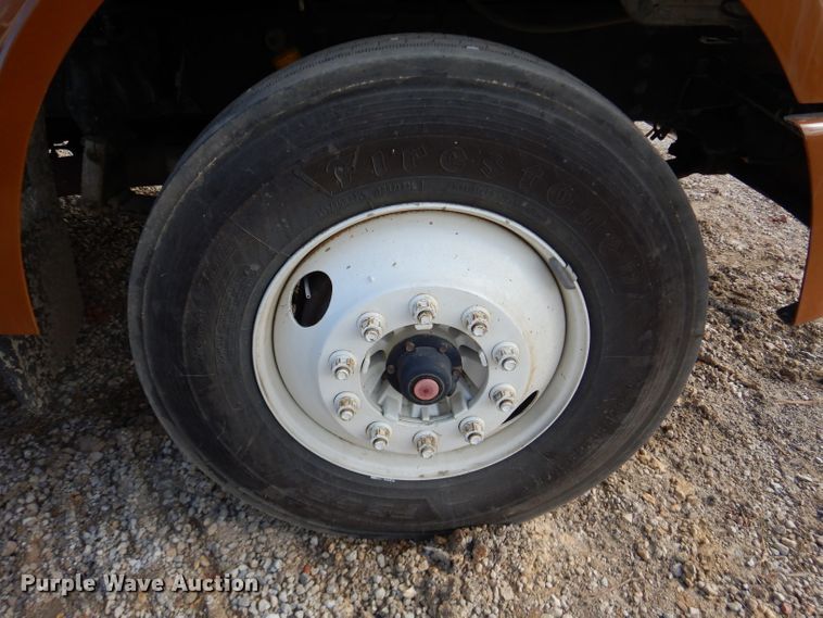 image for item DH4412 2004 Peterbilt 330 service truck with crane