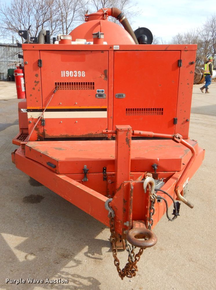 image for item DH4418 2010 Ditch Witch FX30 vacuum excavator