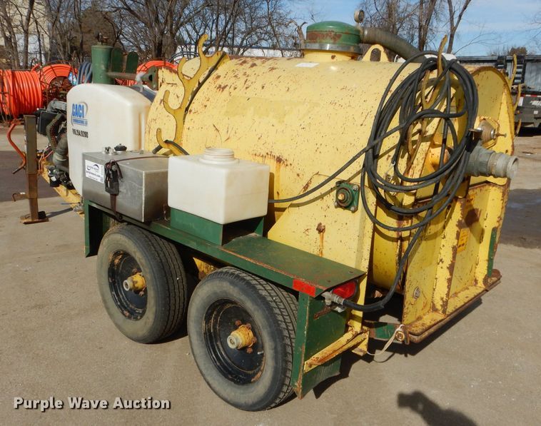 image for item DH4419 1999 Ring-o-matic 500 vacuum excavator