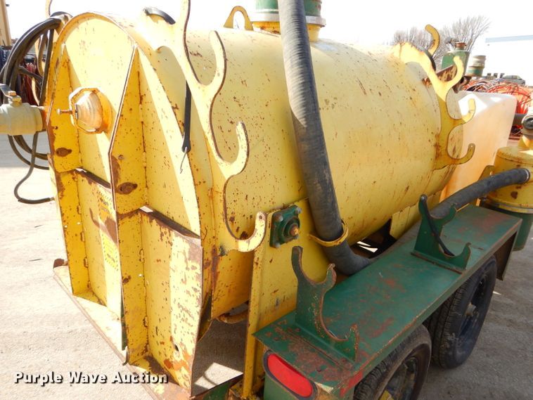 image for item DH4419 1999 Ring-o-matic 500 vacuum excavator