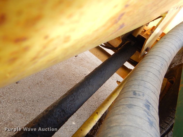 image for item DH4419 1999 Ring-o-matic 500 vacuum excavator