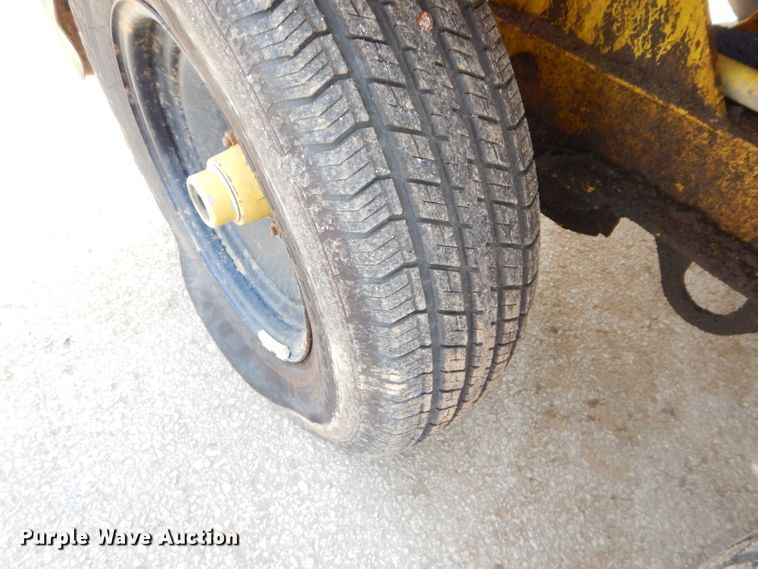 image for item DH4419 1999 Ring-o-matic 500 vacuum excavator