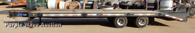 image for item DH4420 1995 Towmaster equipment trailer