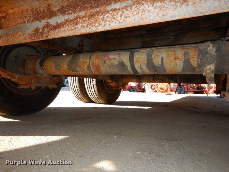 image for item DH4420 1995 Towmaster equipment trailer