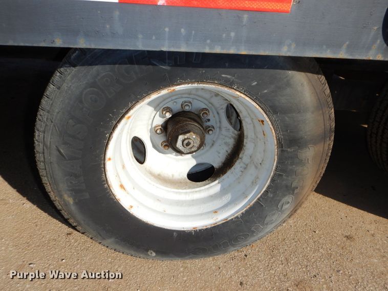 image for item DH4420 1995 Towmaster equipment trailer