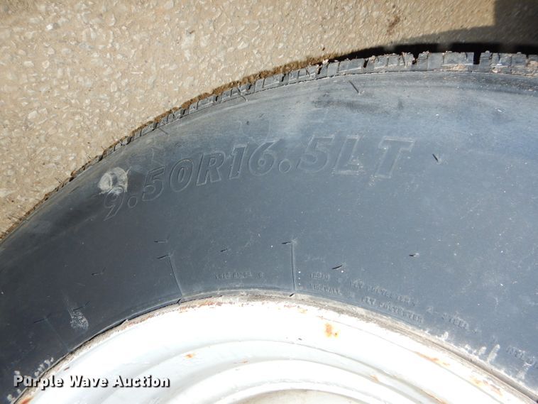 image for item DH4420 1995 Towmaster equipment trailer