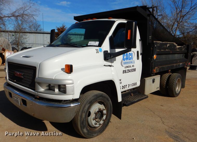 image for item DH4421 2003 GMC C4500 dump truck