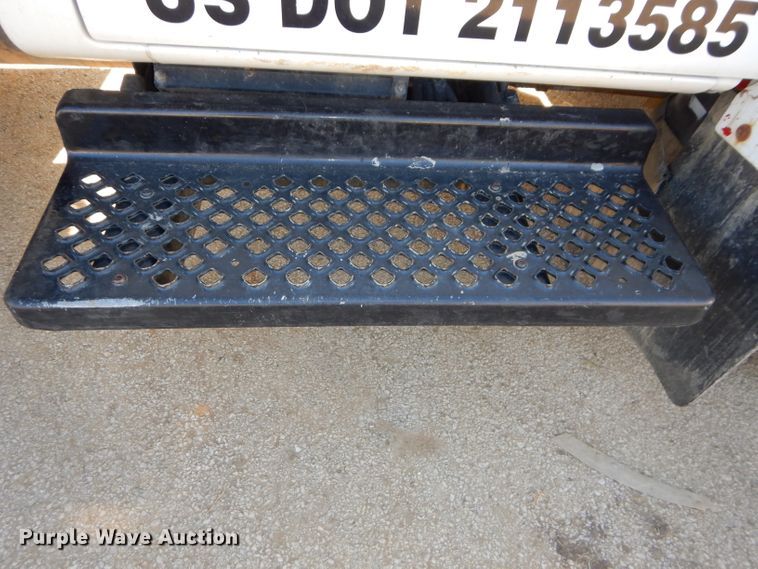 image for item DH4421 2003 GMC C4500 dump truck