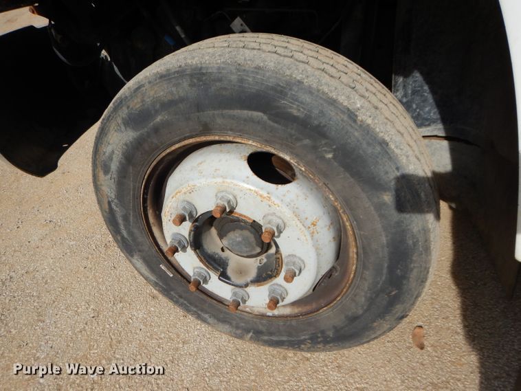 image for item DH4421 2003 GMC C4500 dump truck