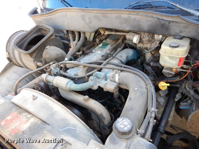 image for item DH4422 2006 International 4300 flatbed truck