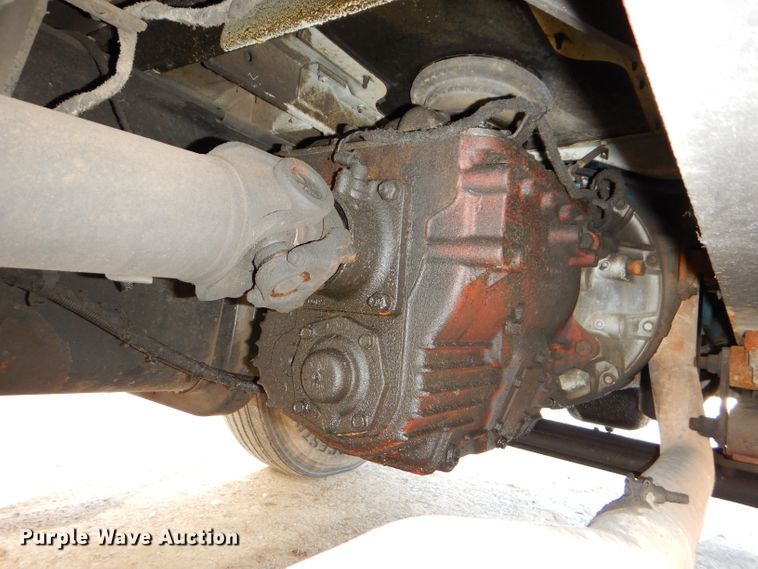 image for item DH4422 2006 International 4300 flatbed truck