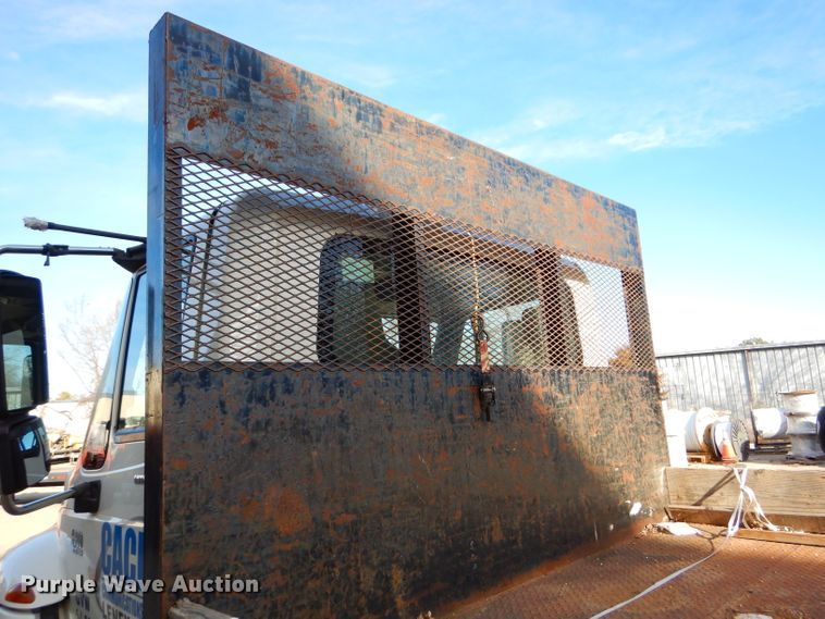 image for item DH4422 2006 International 4300 flatbed truck