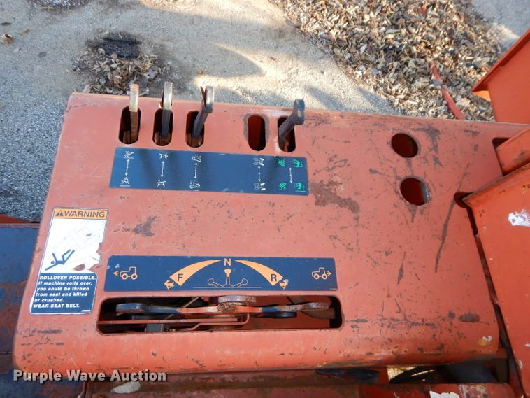 image for item DH4423 1987 Ditch Witch 4010 trencher