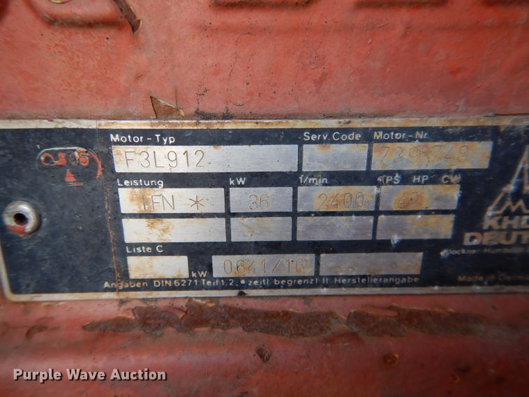 image for item DH4423 1987 Ditch Witch 4010 trencher