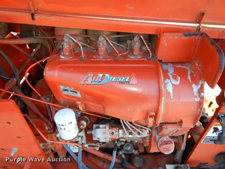 image for item DH4423 1987 Ditch Witch 4010 trencher