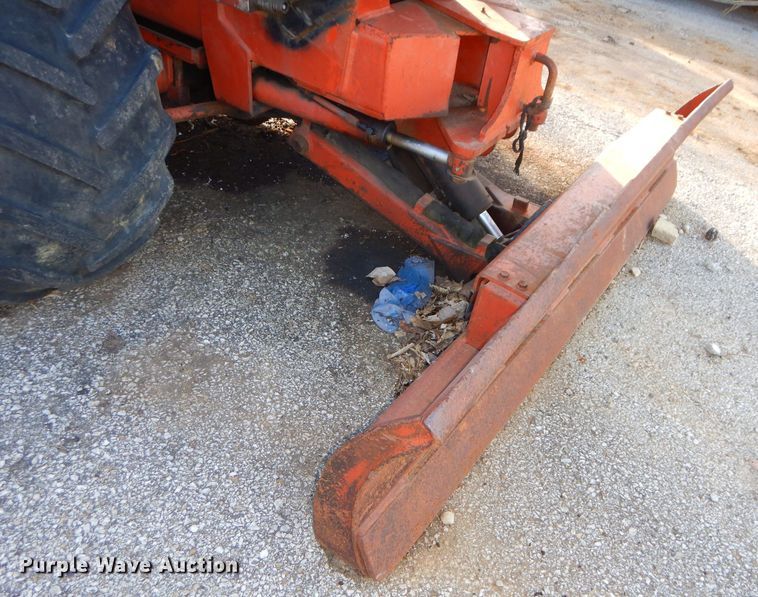 image for item DH4423 1987 Ditch Witch 4010 trencher