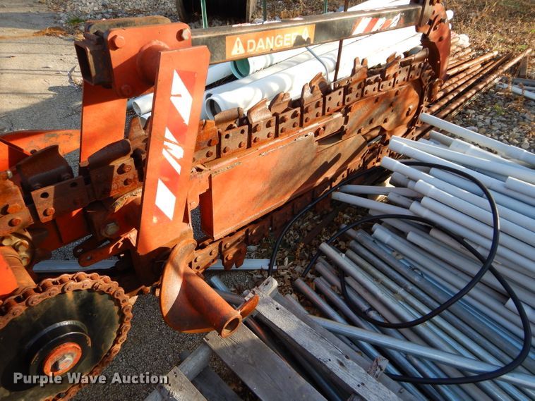 image for item DH4423 1987 Ditch Witch 4010 trencher