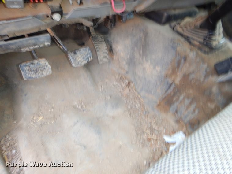 image for item DH4424 2007 Ford F450 Super Duty flatbed truck