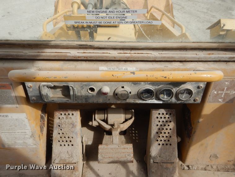 image for item DH4425 1999 Caterpillar 963B  crawler loader