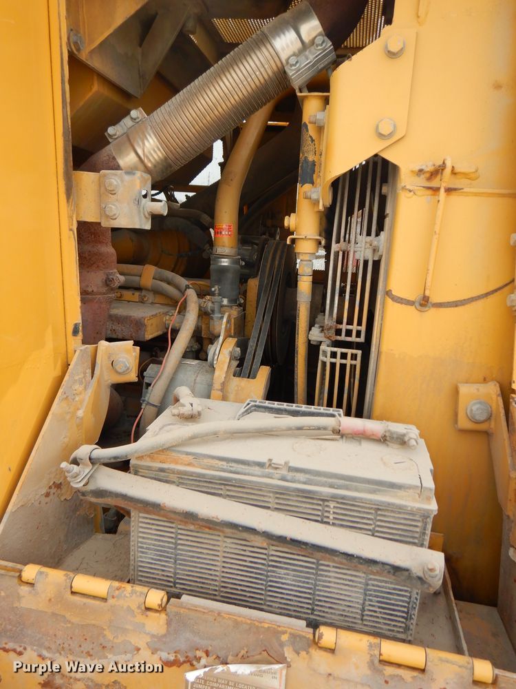 image for item DH4425 1999 Caterpillar 963B  crawler loader