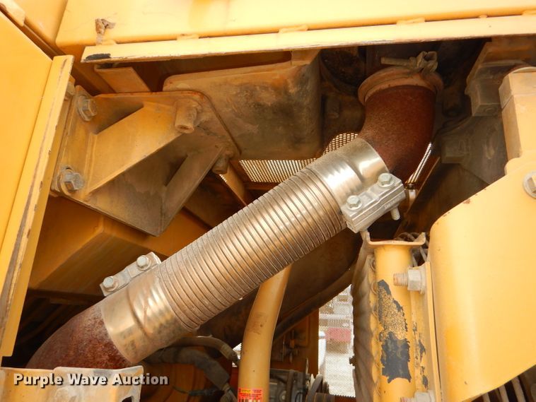 image for item DH4425 1999 Caterpillar 963B  crawler loader