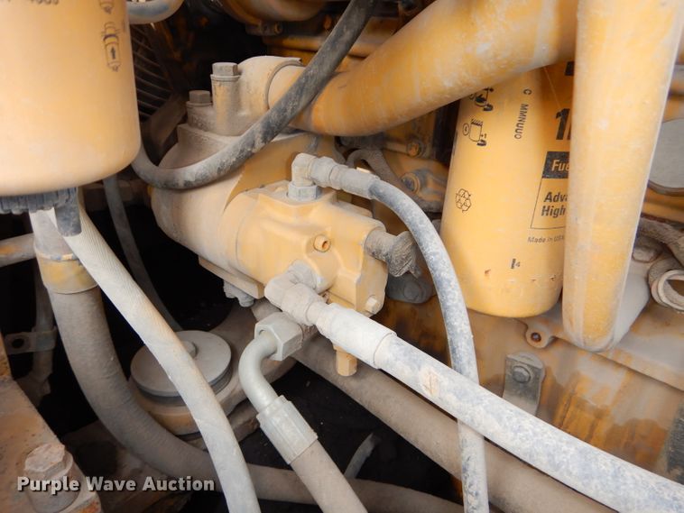 image for item DH4425 1999 Caterpillar 963B  crawler loader