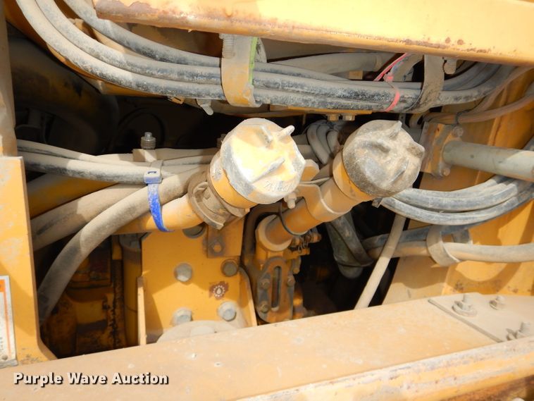 image for item DH4425 1999 Caterpillar 963B  crawler loader