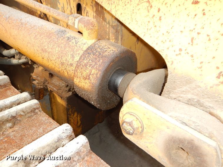 image for item DH4425 1999 Caterpillar 963B  crawler loader