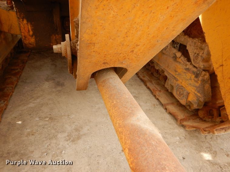 image for item DH4425 1999 Caterpillar 963B  crawler loader