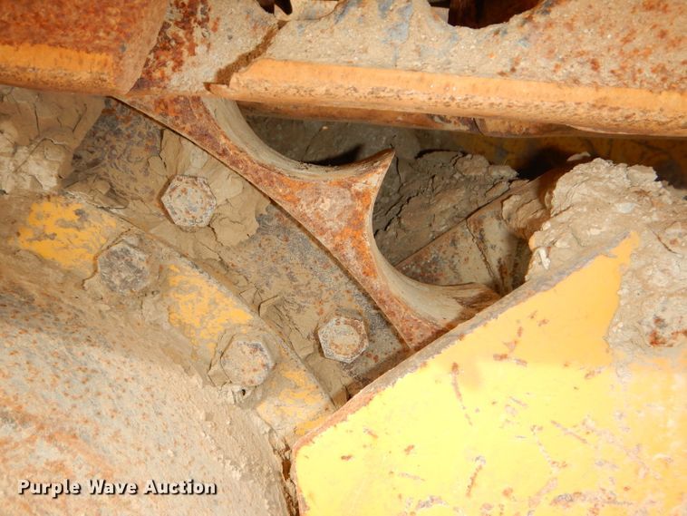 image for item DH4425 1999 Caterpillar 963B  crawler loader