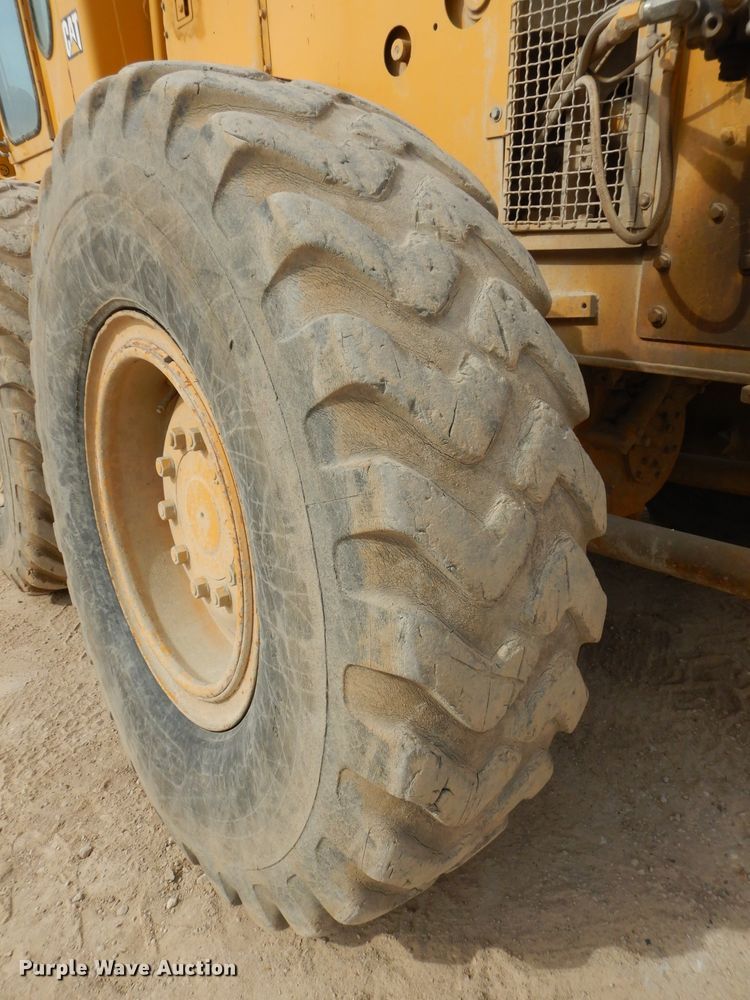 image for item DH4426 1978 Caterpillar 140G motor grader