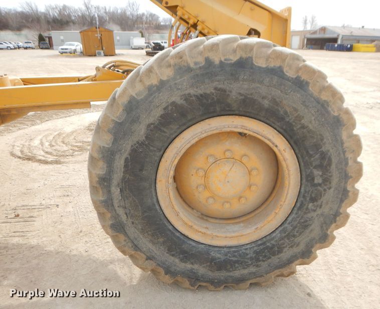 image for item DH4426 1978 Caterpillar 140G motor grader