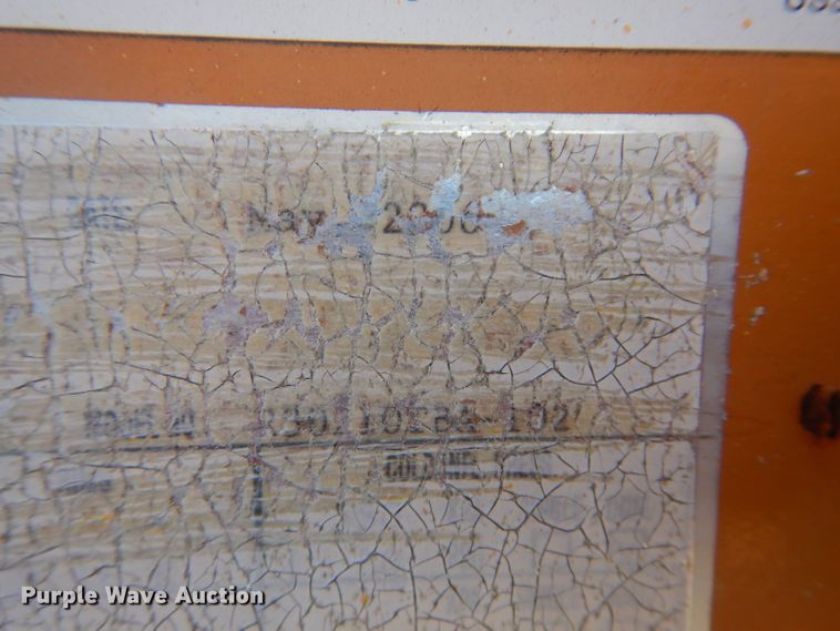 image for item DH4427 2006 Redi Haul R30210TB tilt deck equipment trailer