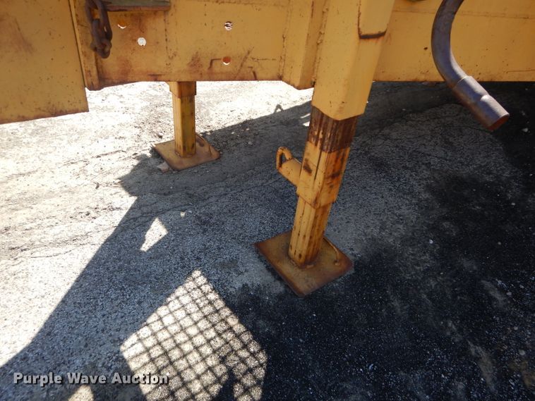 image for item DH4428 1987 Spec equipment trailer