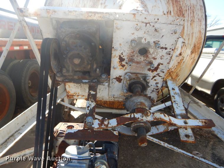 image for item DH4430 Cement silo