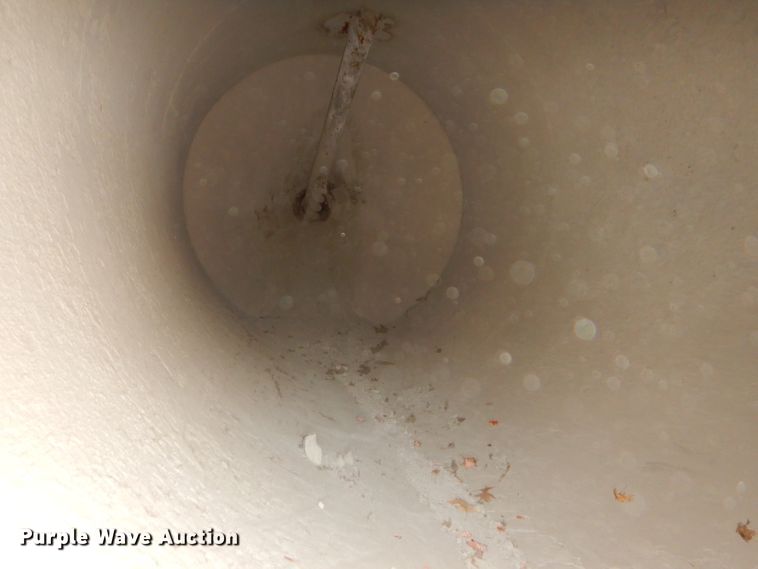 image for item DH4430 Cement silo