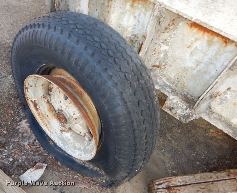 image for item DH4430 Cement silo