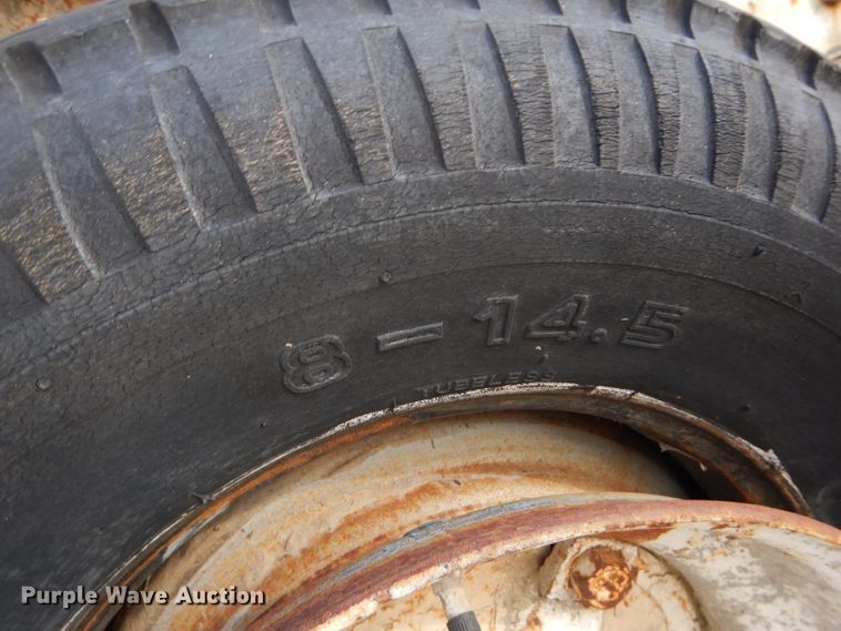 image for item DH4430 Cement silo