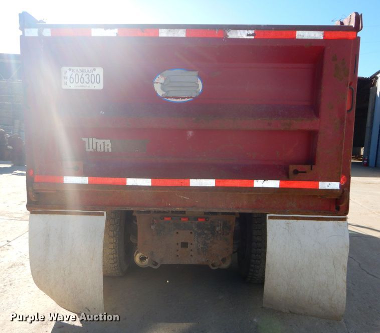 image for item DH4431 1993 Kenworth T800 dump truck