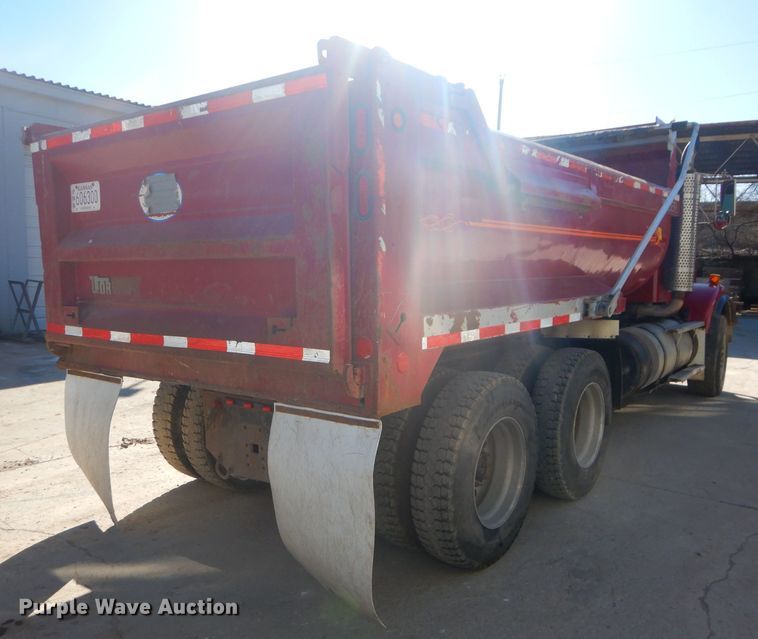 image for item DH4431 1993 Kenworth T800 dump truck