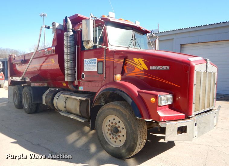 image for item DH4431 1993 Kenworth T800 dump truck