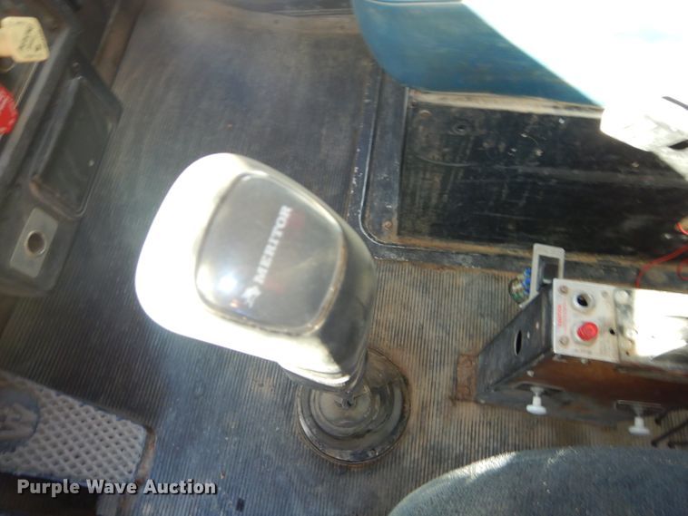 image for item DH4431 1993 Kenworth T800 dump truck